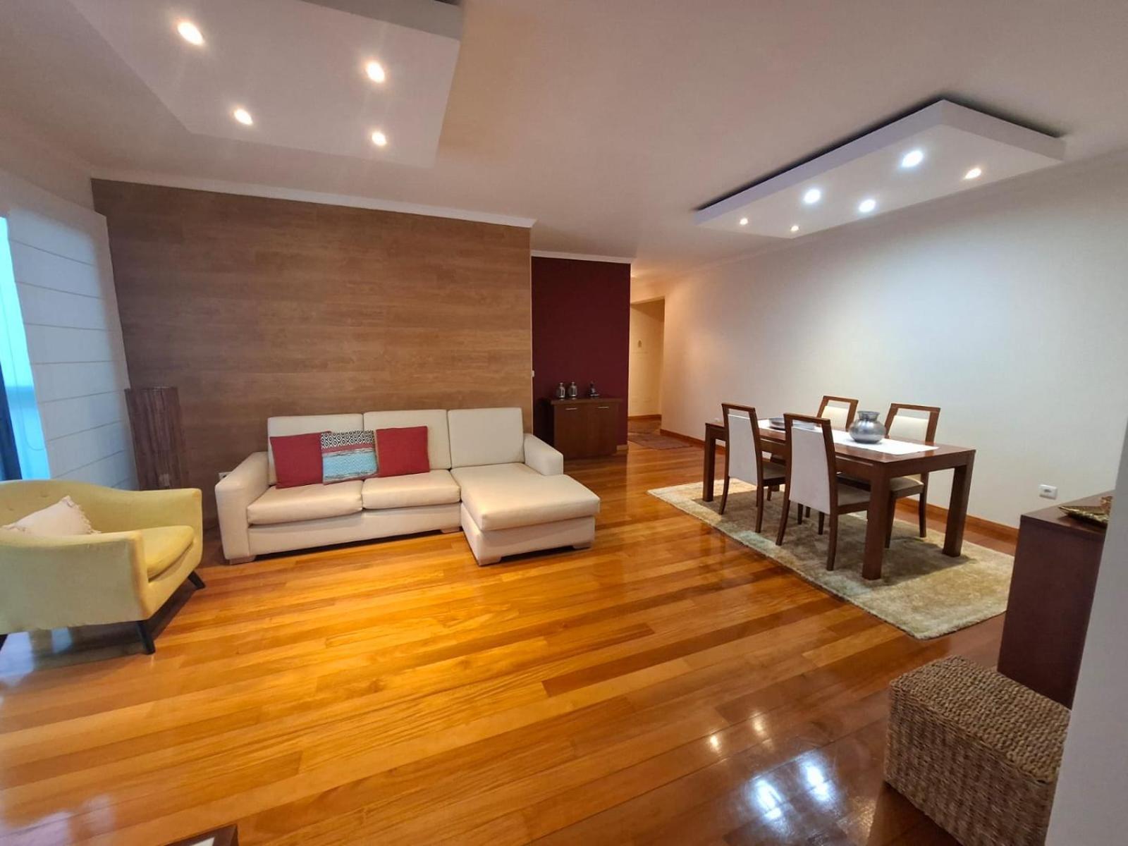 Cozy And Bright Apartment Machico  Ngoại thất bức ảnh